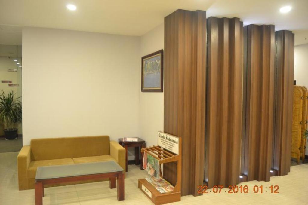 J Hotel Medan Zewnętrze zdjęcie