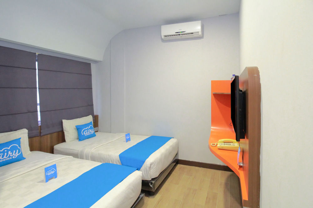 J Hotel Medan Zewnętrze zdjęcie