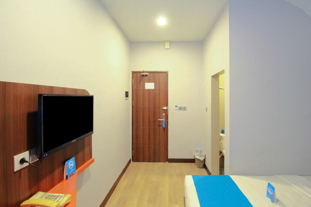 J Hotel Medan Zewnętrze zdjęcie